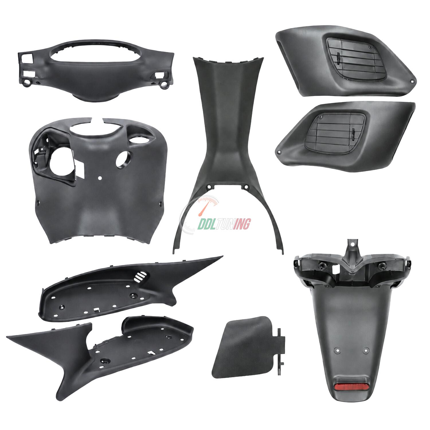 PLAATWERKSET BINNENZIJDE GILERA RUNNER 50/ RUNNER 125-180CC ZWART 9-DELIG