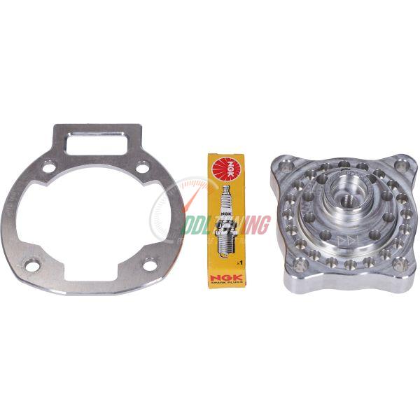 DDL TUNING HOGE DRUK CILINDERKOP BINNEN 55MM SLAG 2.8MM + VOETPLAAT 4MM RUNNER 180